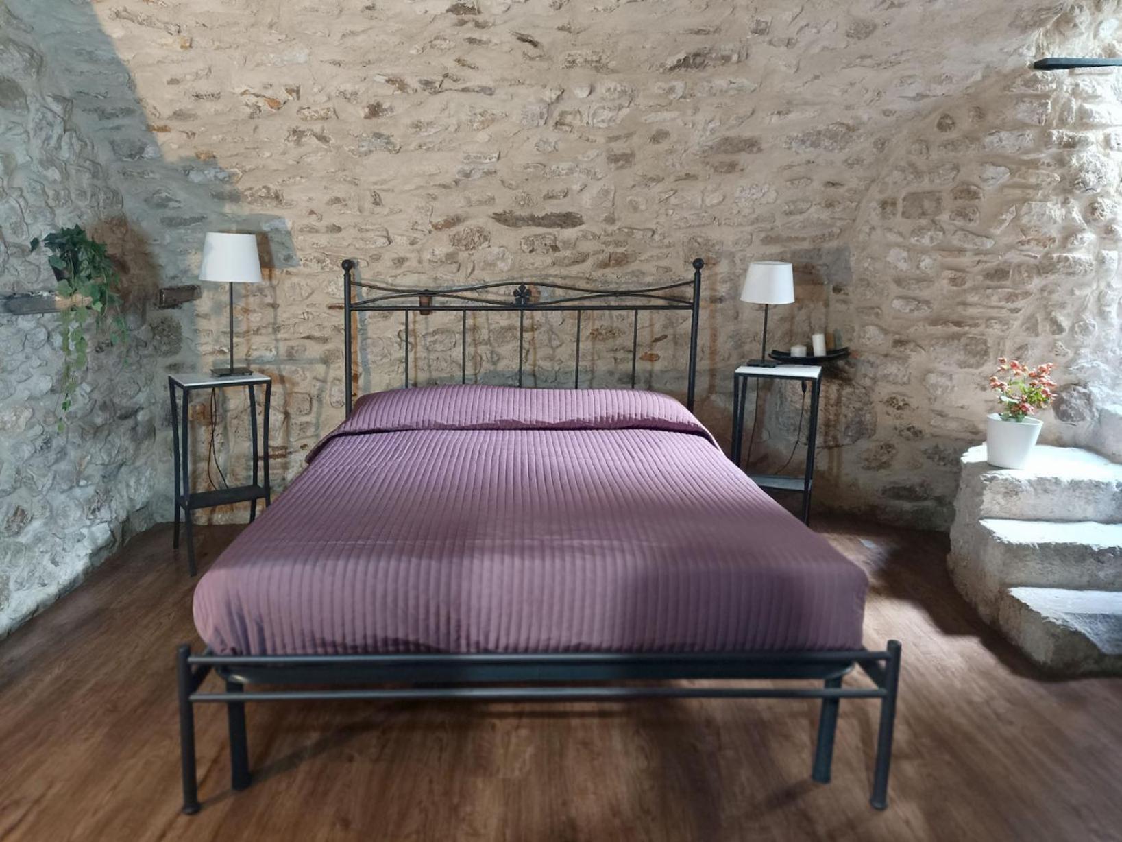 דירות Veroli Stone House מראה חיצוני תמונה